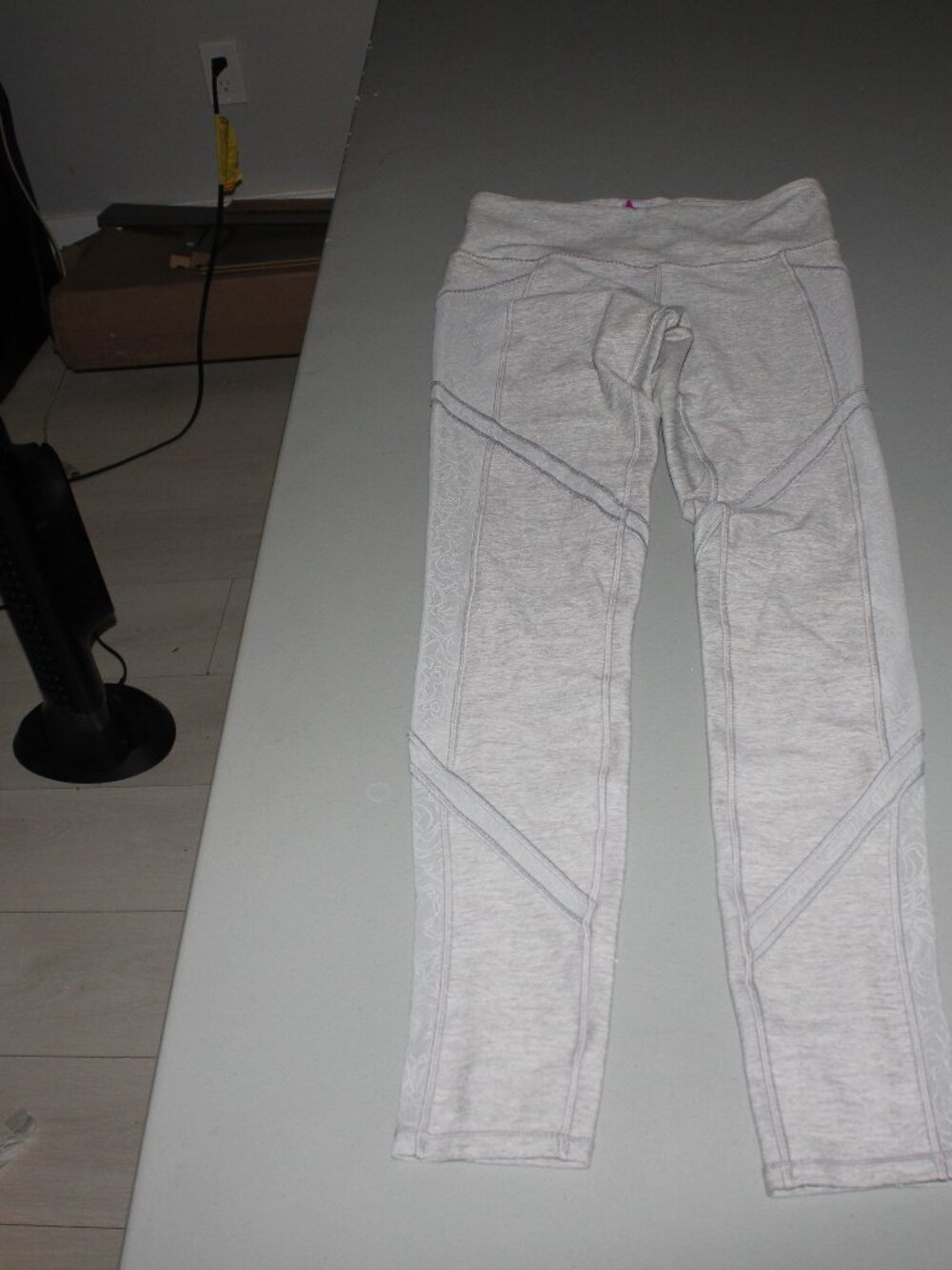 Girls Ivivva Leggings Size 12